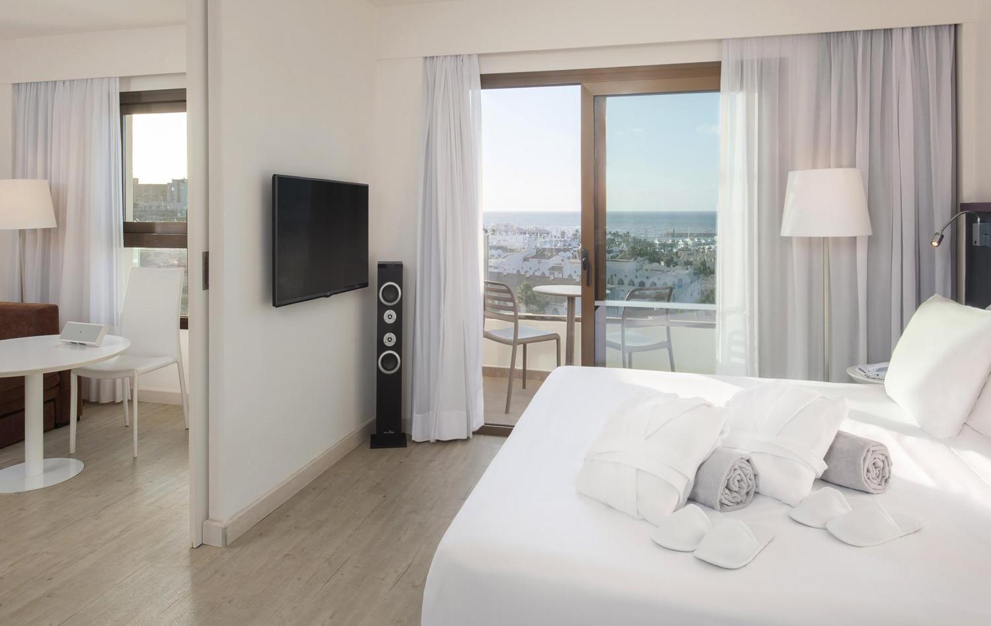Hotel Sol House Costa del Sol Torremolinos Esterno foto